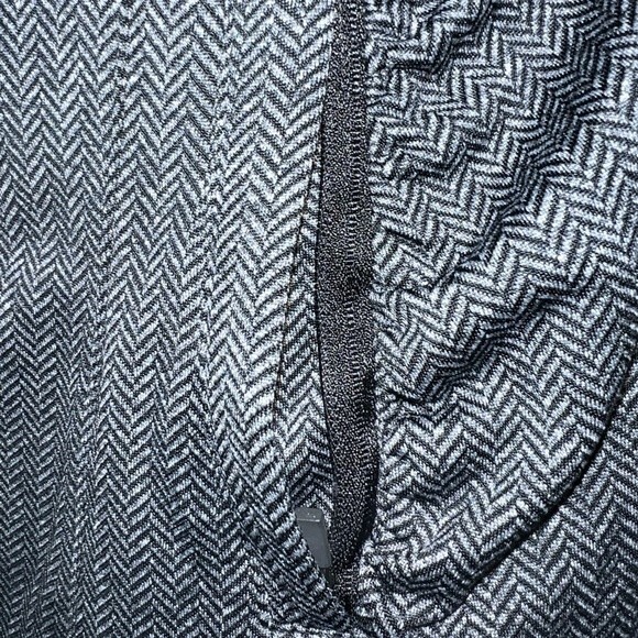 Mondetta Chevron Full Zip Long Workout Yoga Jacket S - Picture 2 of 12